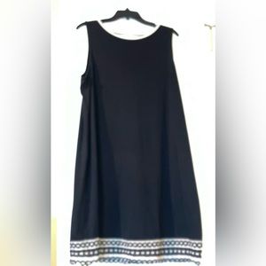 J Jill Black sleeveless A line dress with crocheted hem Large